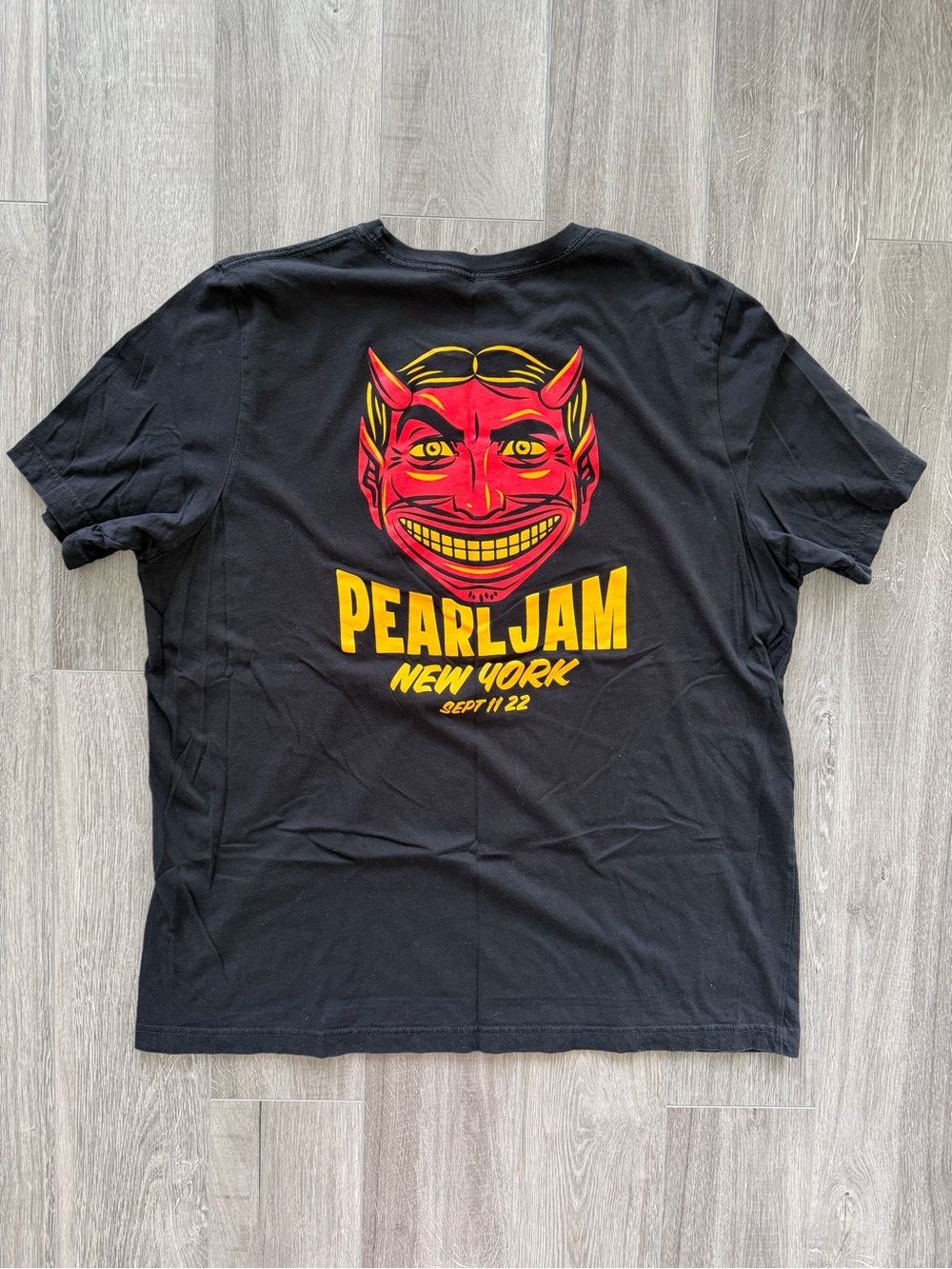 Pearl Jam New York 09/11/22 MSG official t-shirt